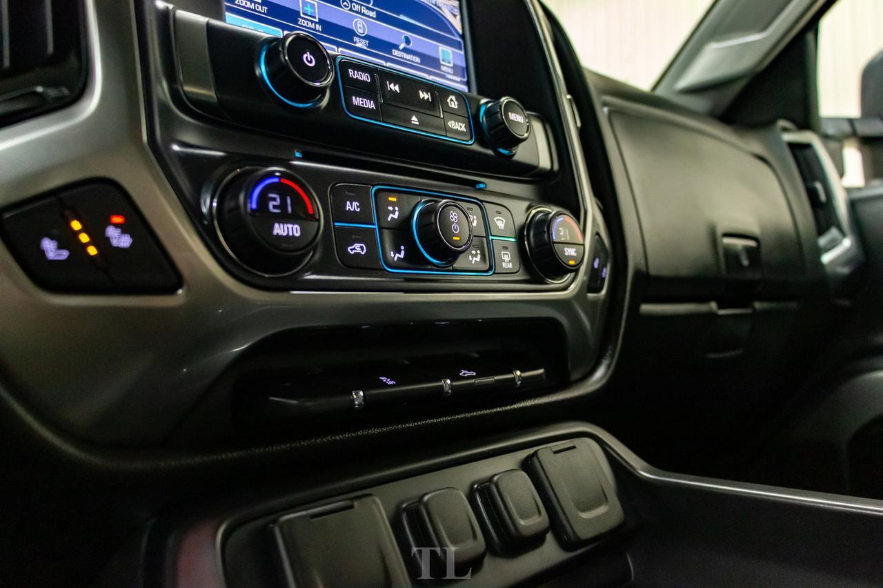 2016 Chevrolet Silverado 2500HD 4x4 Crew Cab LT Nav BCam Red Deer AB