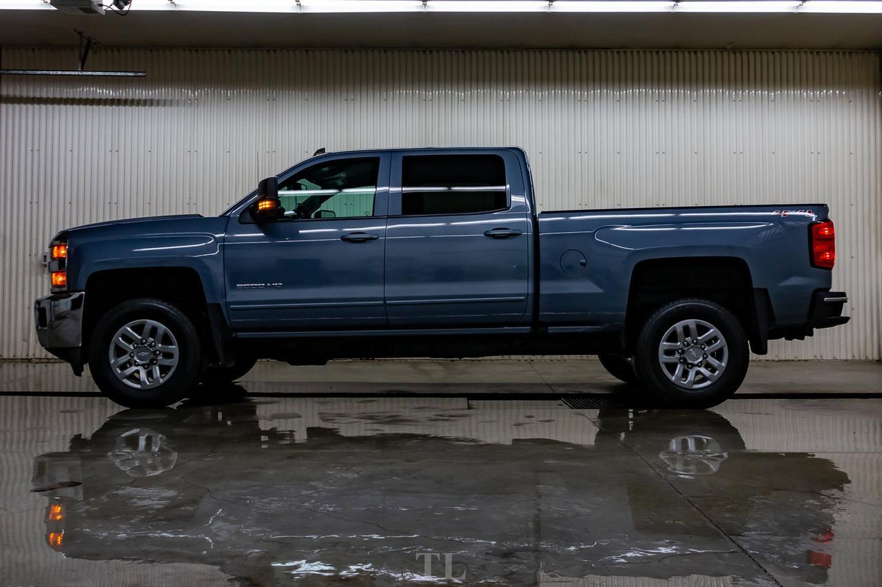 2016 Chevrolet Silverado 2500HD 4x4 Crew Cab LT Nav BCam Red Deer AB