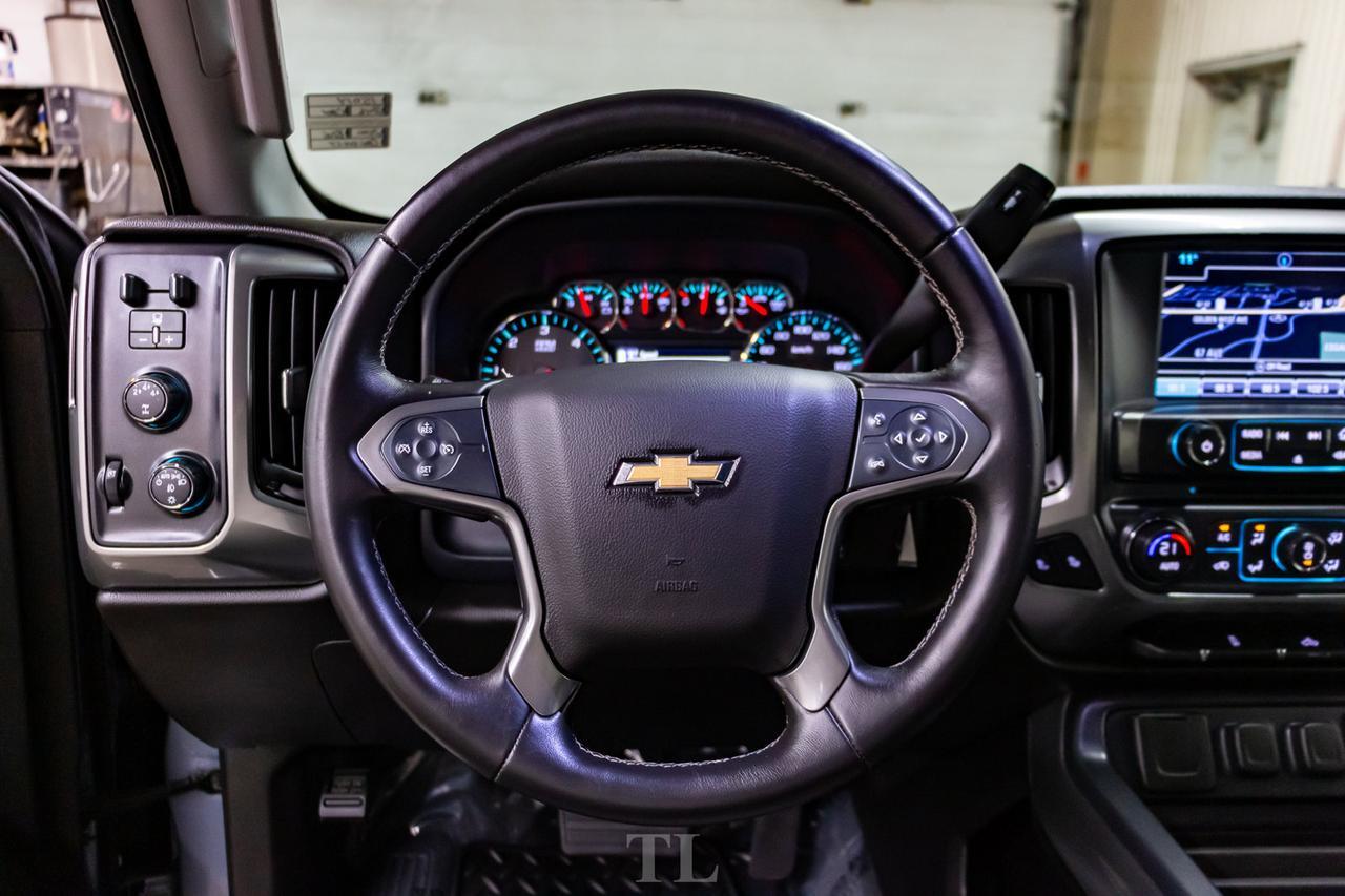 2016 Chevrolet Silverado 2500HD 4x4 Crew Cab LT Nav BCam Red Deer AB