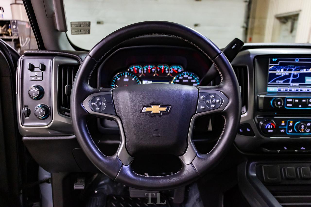 2016 Chevrolet Silverado 2500HD 4x4 Crew Cab LT Nav BCam Red Deer AB