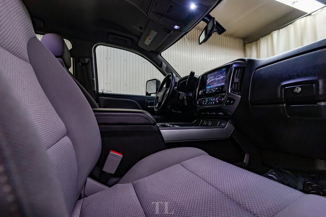 2016 Chevrolet Silverado 2500HD 4x4 Crew Cab LT Nav BCam Red Deer AB