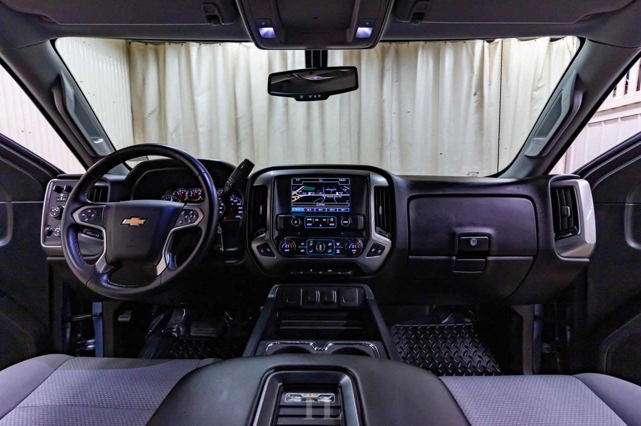 2016 Chevrolet Silverado 2500HD 4x4 Crew Cab LT Nav BCam Red Deer AB