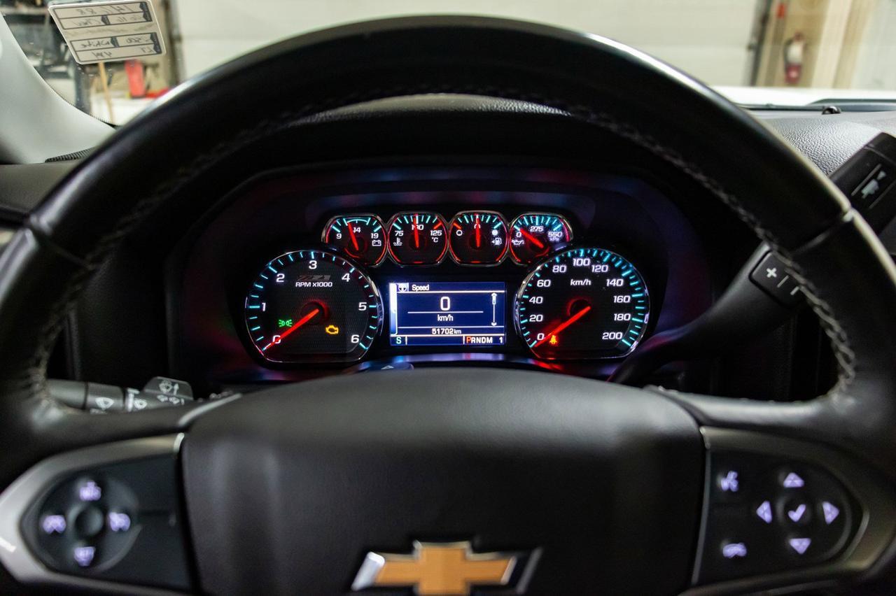 2016 Chevrolet Silverado 2500HD 4x4 Crew Cab LT Z71 Nav BCam Red Deer AB