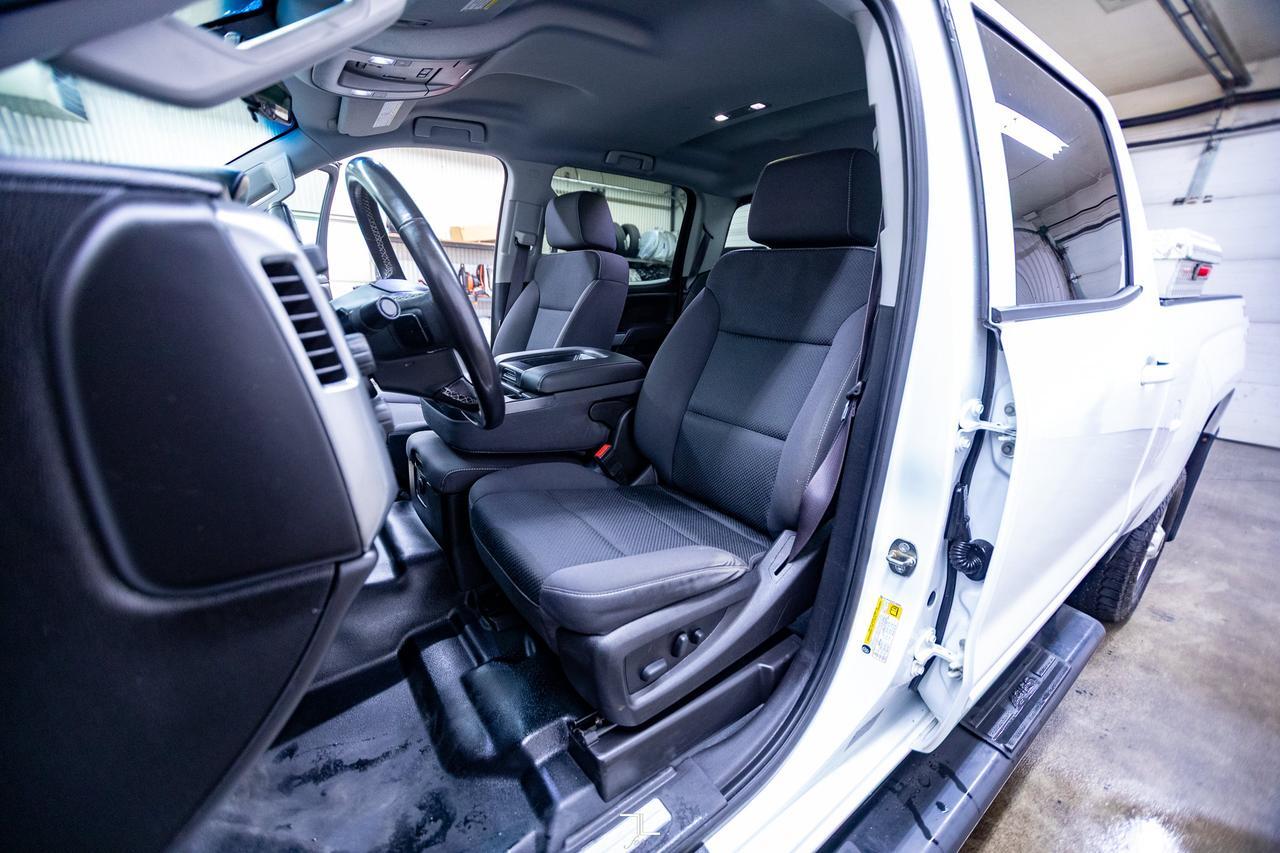 2016 Chevrolet Silverado 2500HD 4x4 Crew Cab LT Z71 PSeat BCam Red Deer AB