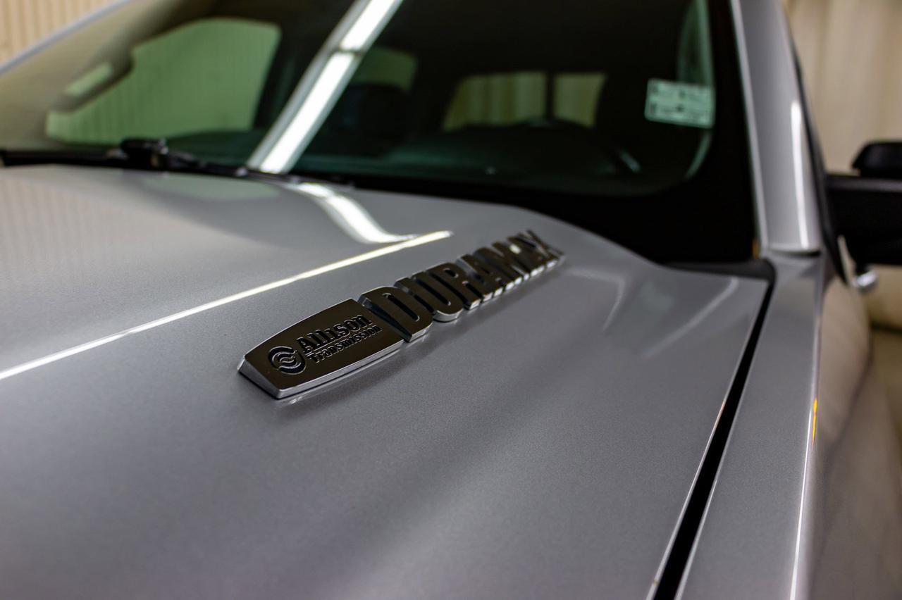 2016 Chevrolet Silverado 2500HD 4x4 Crew Cab LTZ Diesel Leather Roof Nav Red Deer AB