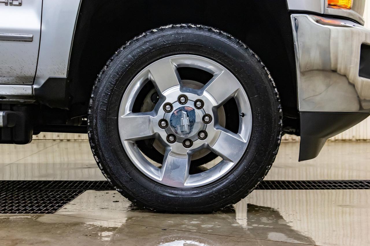 2016 Chevrolet Silverado 2500HD 4x4 Crew Cab LTZ Diesel Leather Roof Nav Red Deer AB