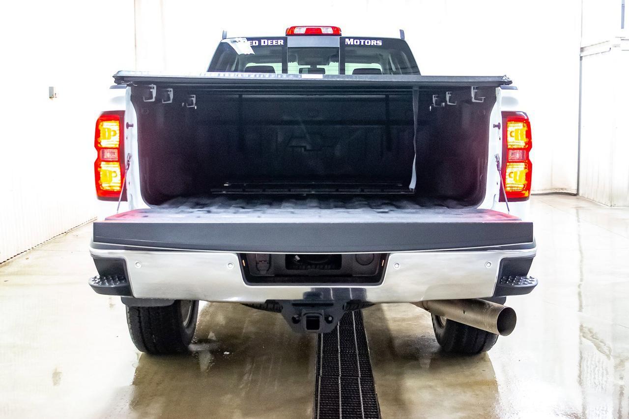 2016 Chevrolet Silverado 2500HD 4x4 Crew Cab LTZ Z71 Diesel Leather Roof BCam Red Deer AB