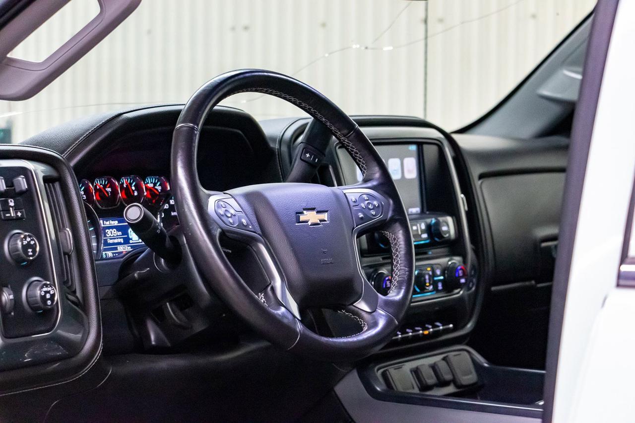 2016 Chevrolet Silverado 2500HD 4x4 Crew Cab LTZ Z71 Diesel Leather Roof BCam Red Deer AB