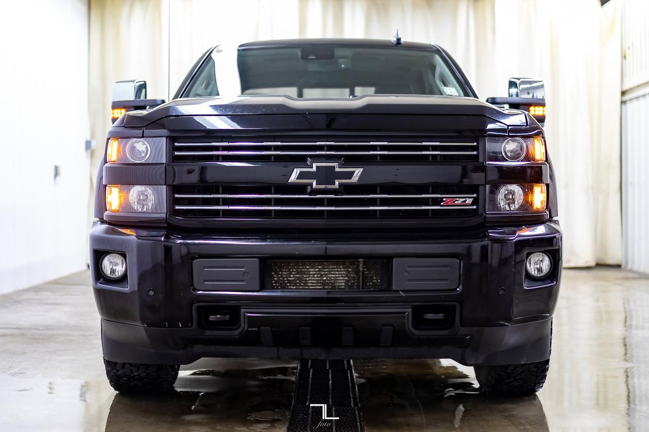 2016 Chevrolet Silverado 2500HD 4x4 Crew Cab LTZ Z71 Diesel Leather Roof Nav Red Deer AB