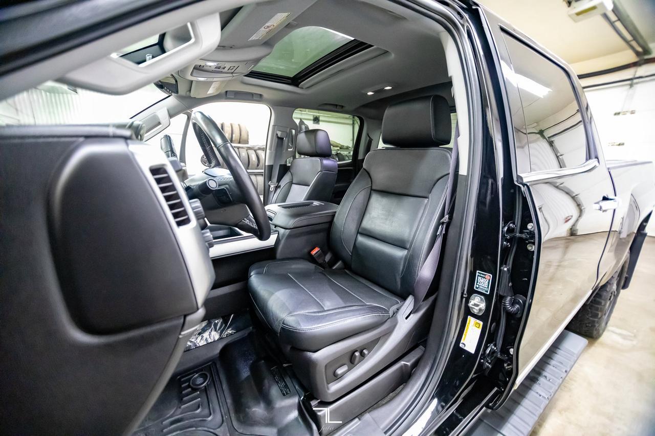 2016 Chevrolet Silverado 2500HD 4x4 Crew Cab LTZ Z71 Diesel Leather Roof Nav Red Deer AB