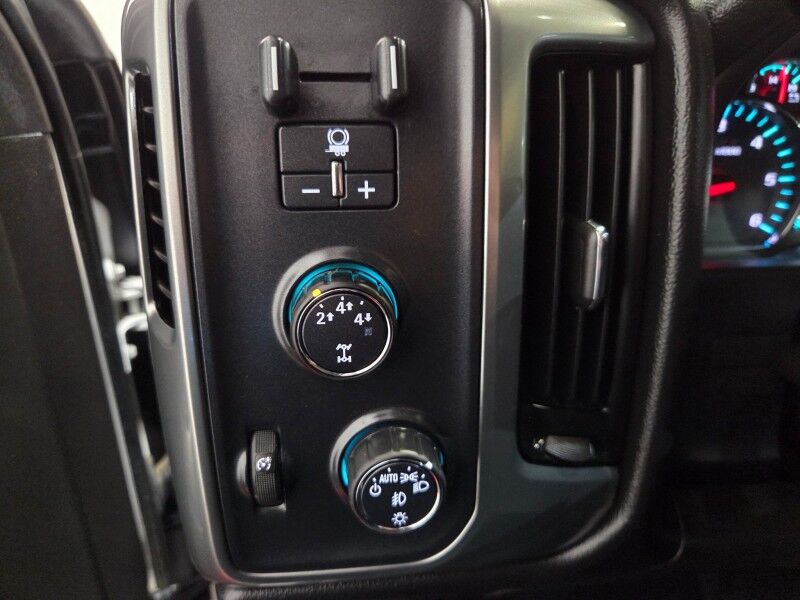 2016 Chevrolet Silverado 2500HD LT 4WD 6.0L V8 Vortec Touch Screen Backup Camera FREE WARRANTY Arlington TX