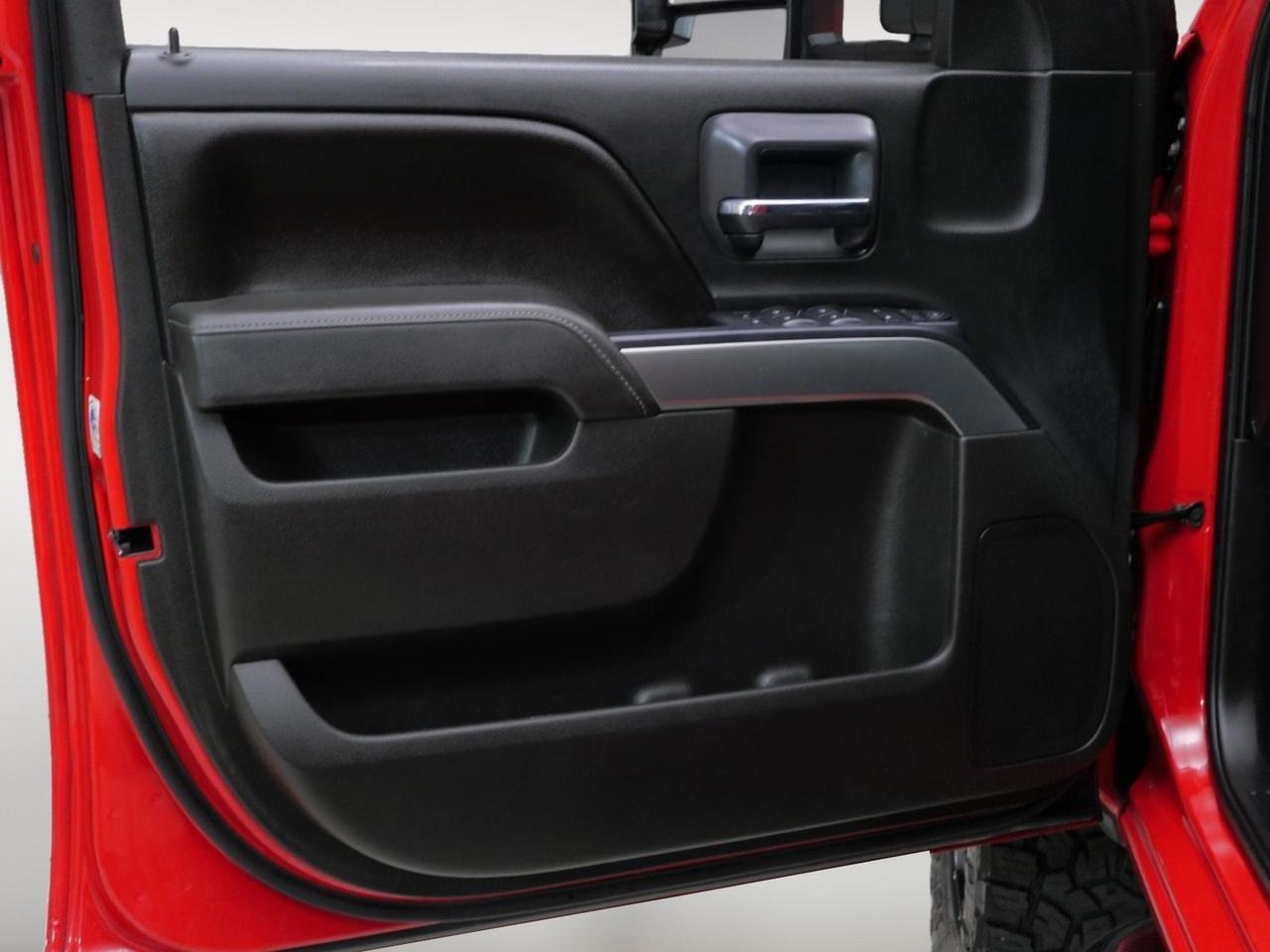 2016 Chevrolet Silverado 2500HD LT 6.6L Duramax 4x4 Mansfield TX