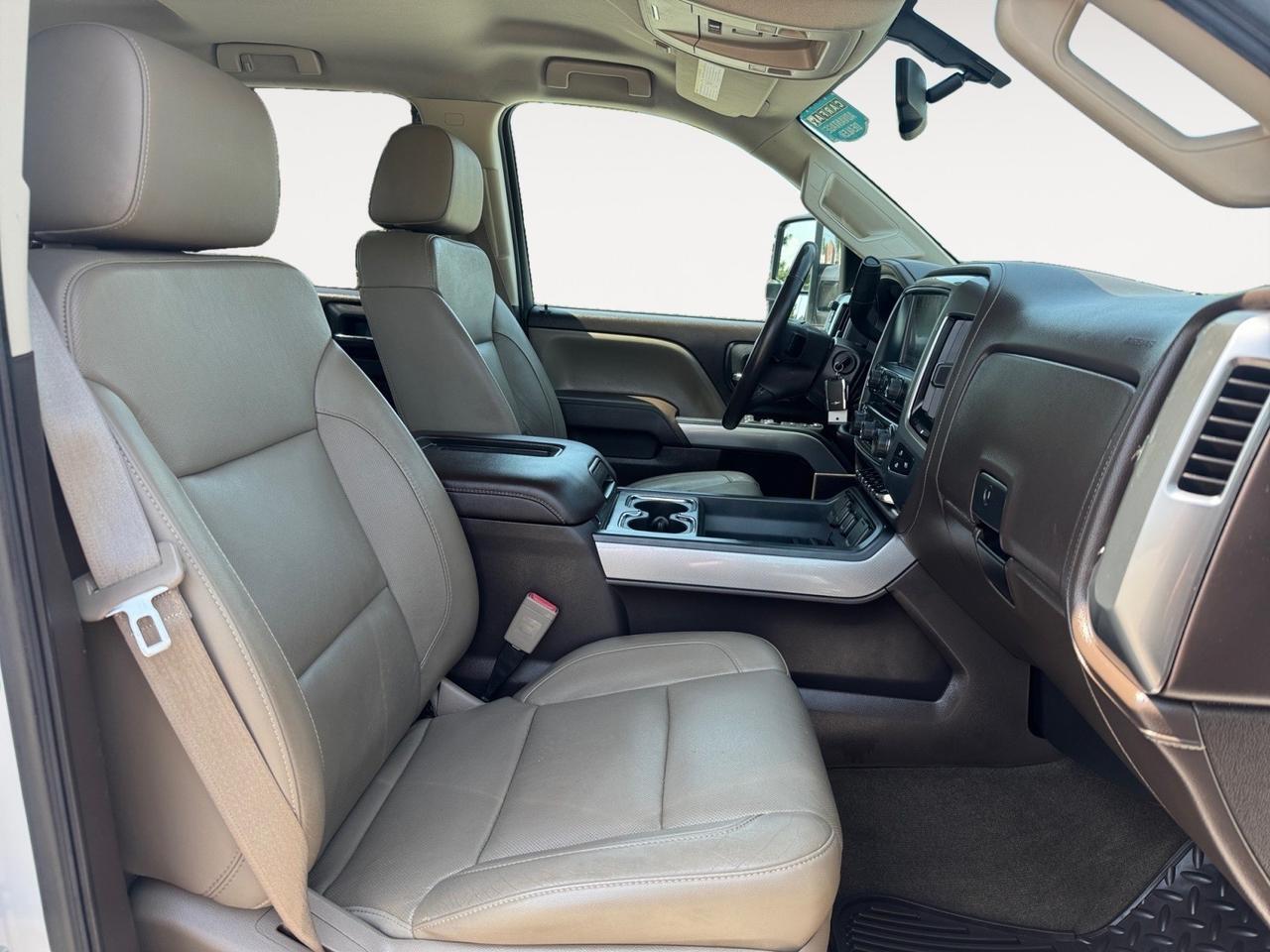 2016 Chevrolet Silverado 2500HD LTZ, 4X4, BLACK FUEL WHEELS, MEMORY DRIVER SEAT, HEATED & COOLED SEATS, BOSE SPEAEKRS, REMOTE START, RUNNING BOARDS, CLEAN CARFAX 1-OWNER VEHICLE, CLEAN TRUCKS LIKE THIS ARE HARD TO FIND- DONT MISS THIS DEAL!!! Norfolk VA