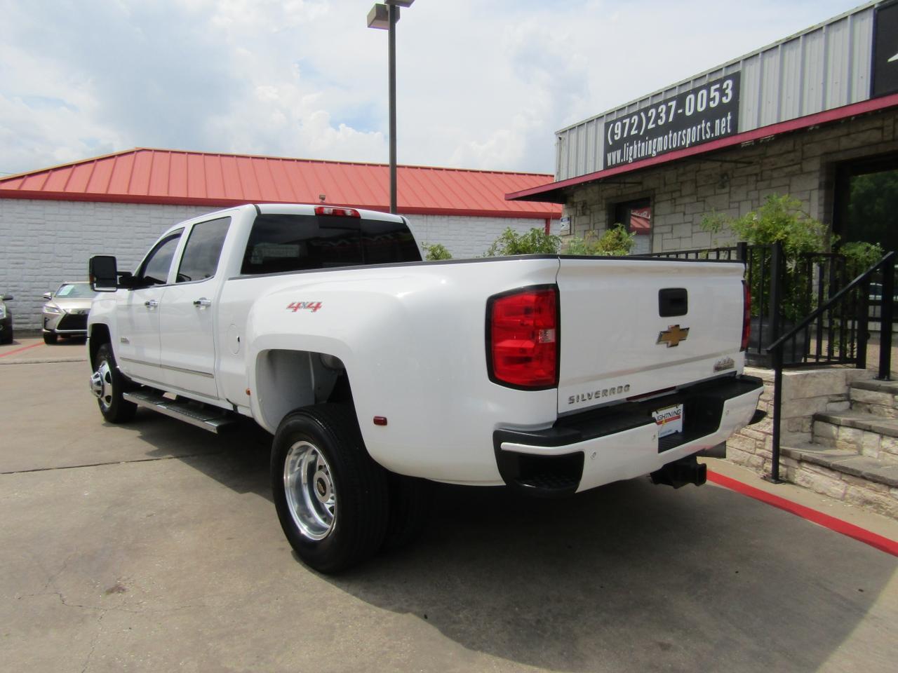 2016 Chevrolet Silverado 3500HD 4WD Crew Cab 167.7 High Country Grand Prairie TX