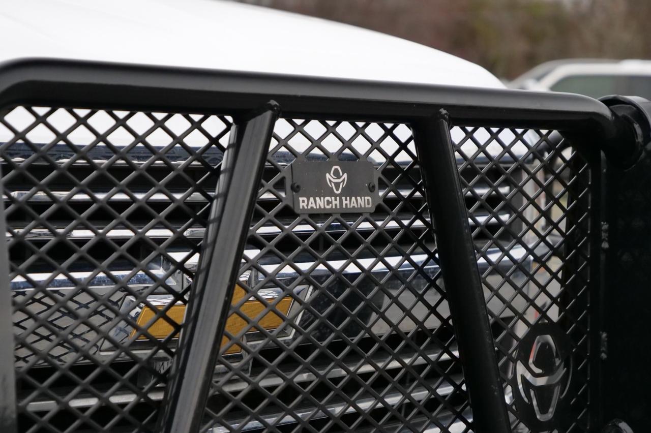 2016 Chevrolet Silverado 3500HD 4X4 / DRW / 9ft Flat Bed / Duramax Diesel! Lincolnton NC