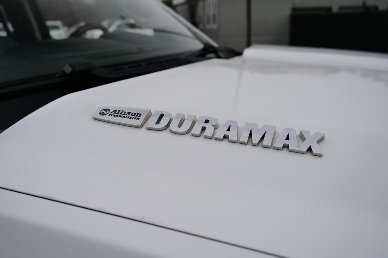 2016 Chevrolet Silverado 3500HD 4X4 / DRW / 9ft Flat Bed / Duramax Diesel! Lincolnton NC