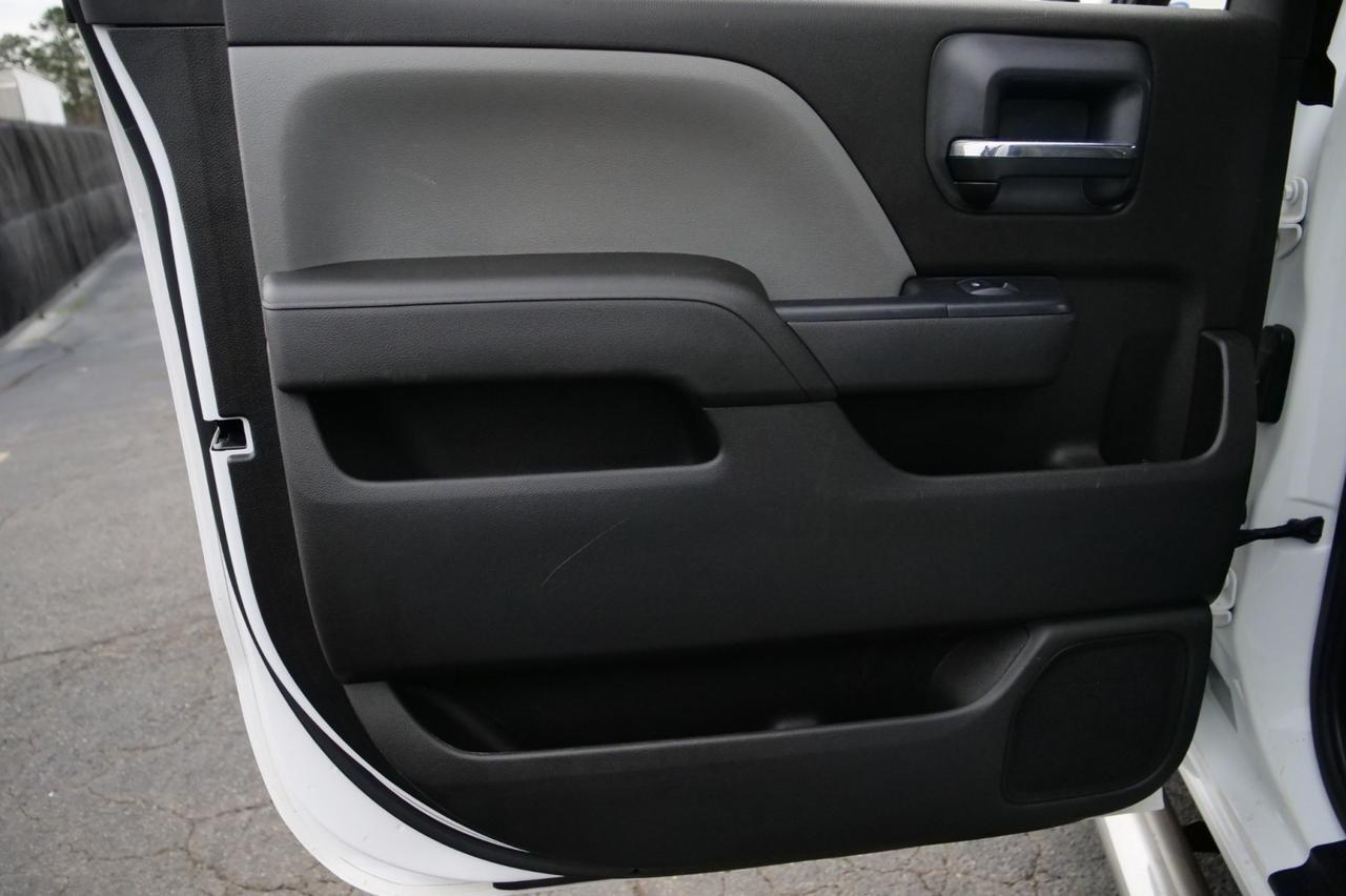 2016 Chevrolet Silverado 3500HD 4X4 / DRW / 9ft Flat Bed / Duramax Diesel! Lincolnton NC