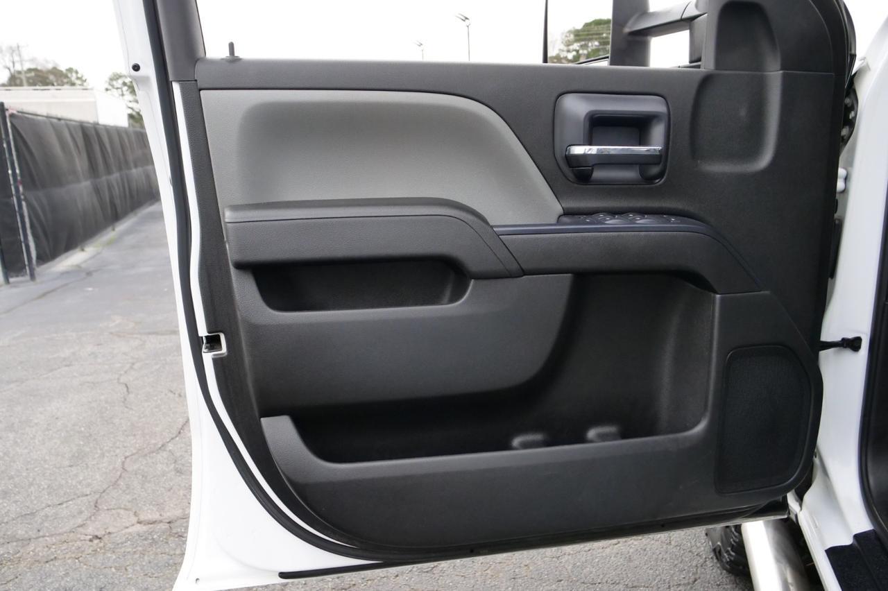 2016 Chevrolet Silverado 3500HD 4X4 / DRW / 9ft Flat Bed / Duramax Diesel! Lincolnton NC