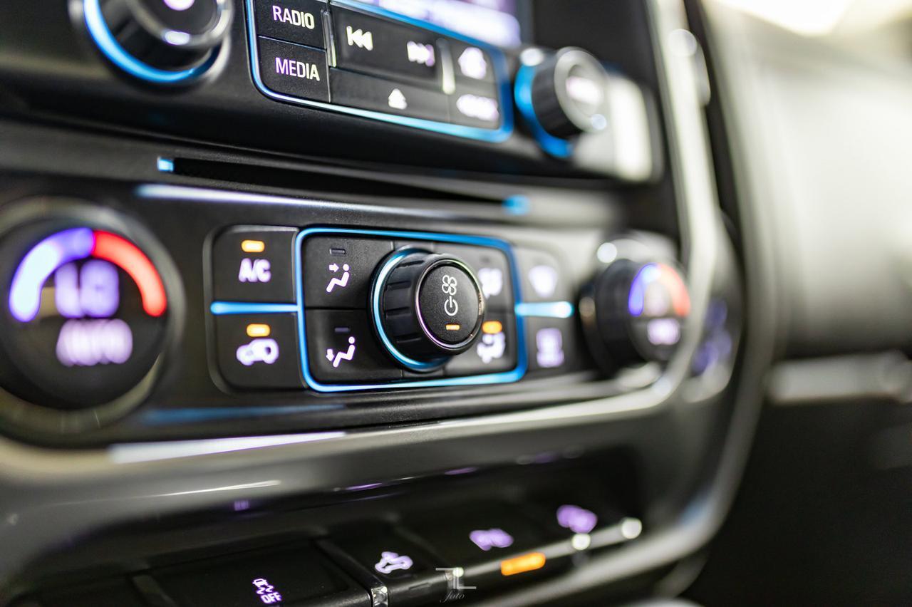 2016 Chevrolet Silverado 3500HD 4x4 Crew Cab LTZ Leather BCam Red Deer AB