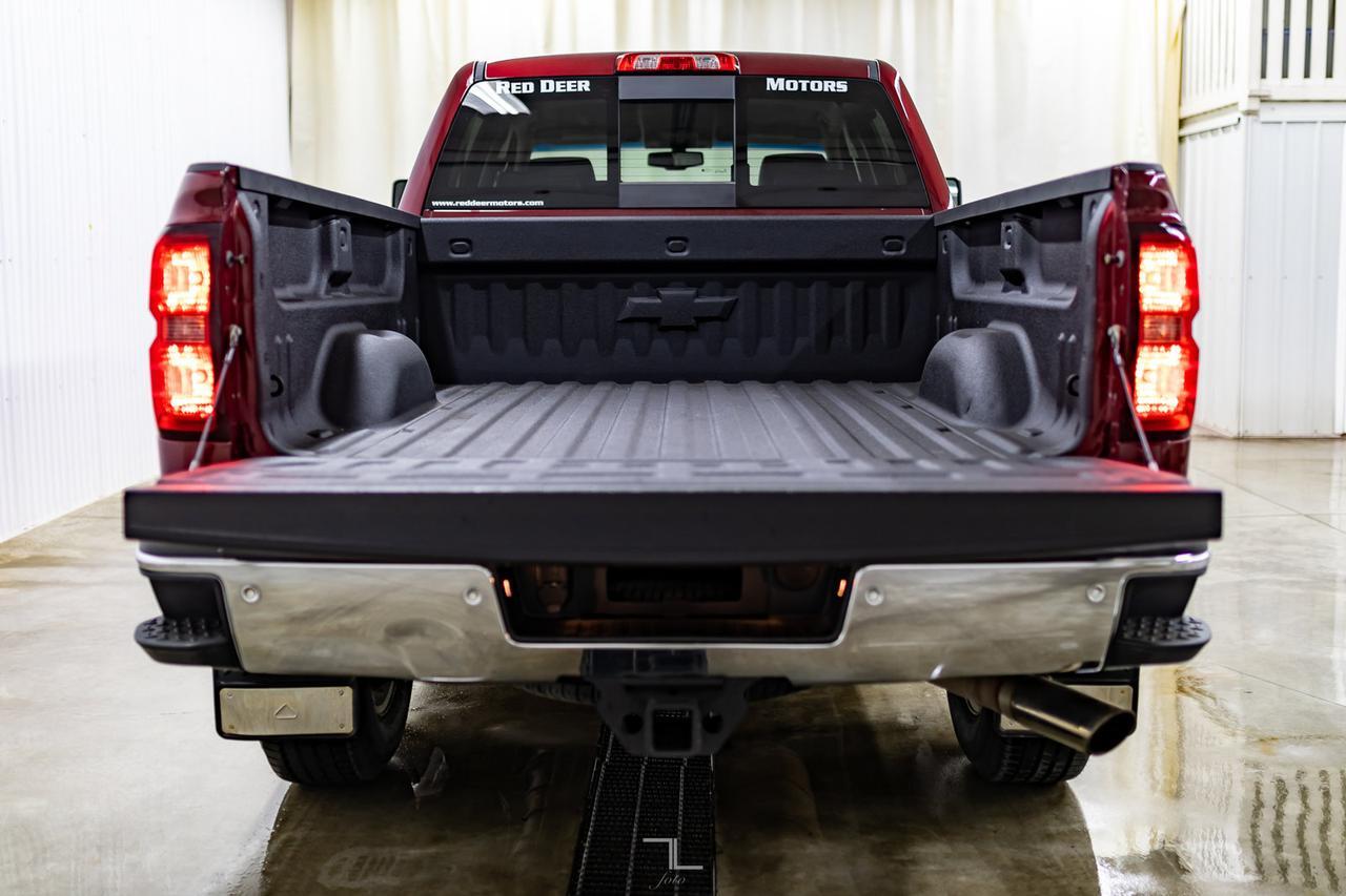 2016 Chevrolet Silverado 3500HD 4x4 Crew Cab LTZ Leather BCam Red Deer AB