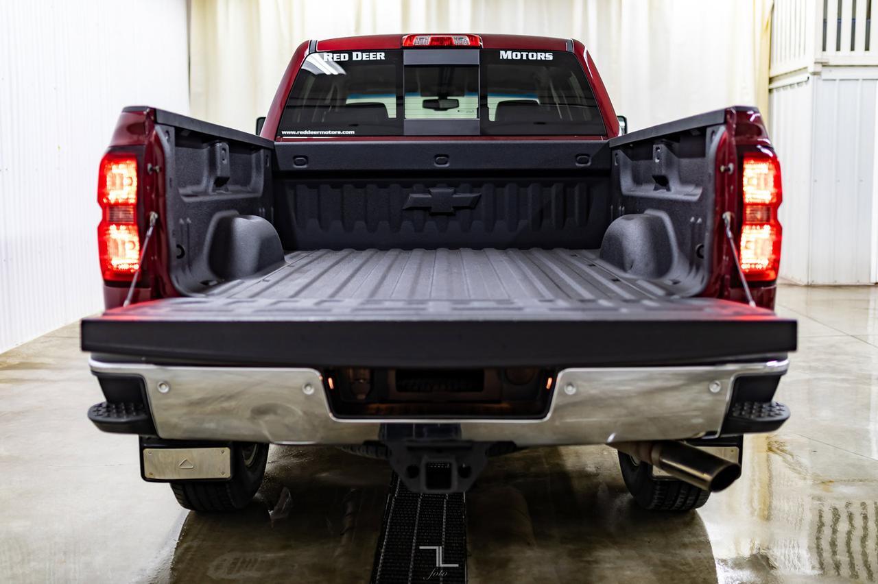 2016 Chevrolet Silverado 3500HD 4x4 Crew Cab LTZ Leather BCam Red Deer AB