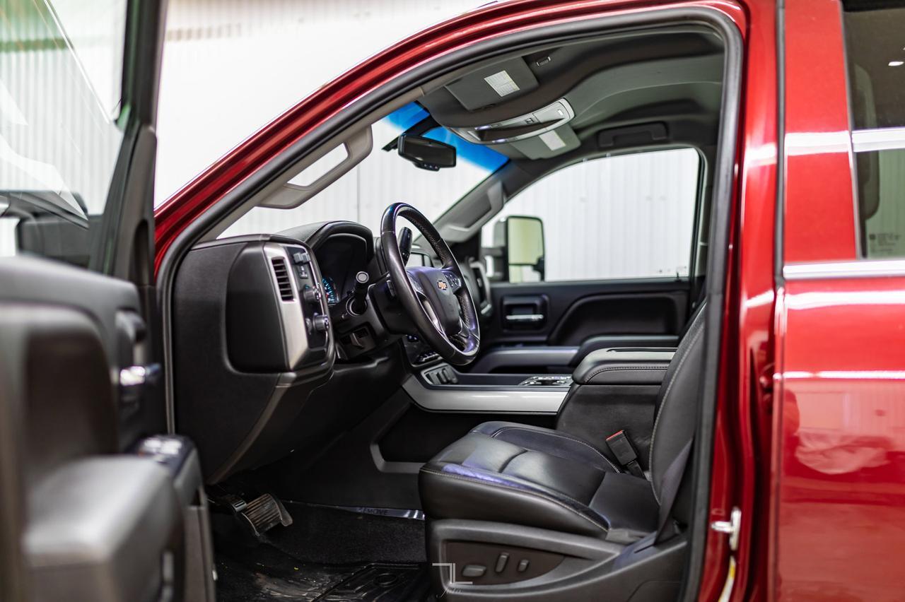 2016 Chevrolet Silverado 3500HD 4x4 Crew Cab LTZ Leather BCam Red Deer AB