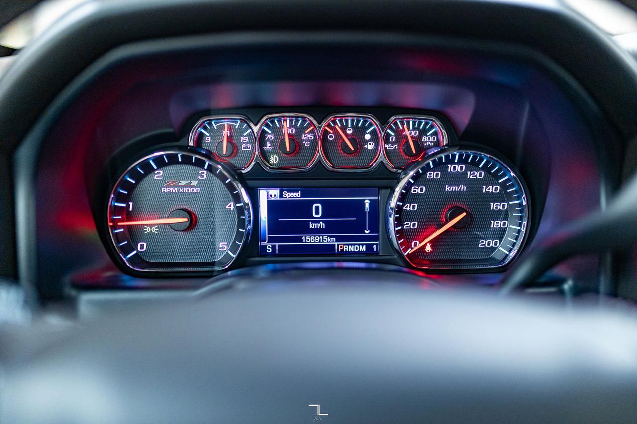 2016 Chevrolet Silverado 3500HD 4x4 Crew Cab LTZ Z71 Diesel Leather Roof Nav Red Deer AB