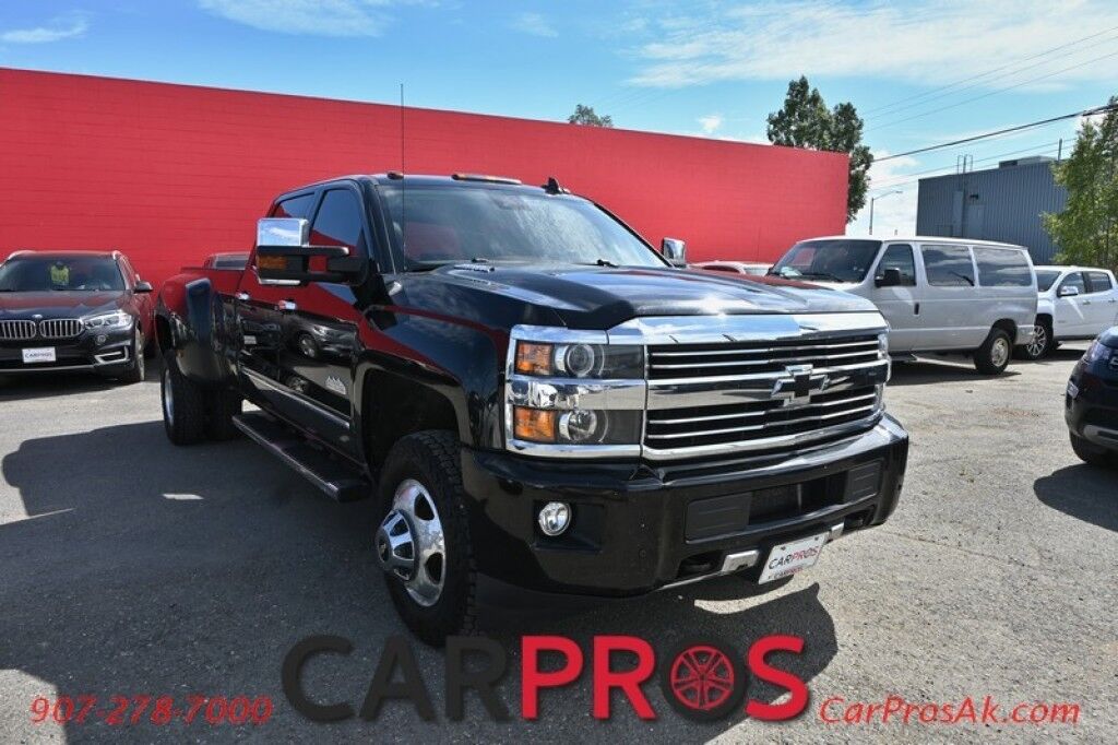 2016 Chevrolet Silverado 3500HD High Country - 4X4 -Dually - Crew Cab - 6.6L Duramax - Auto Start - Heated & Cooled Leather Seats - Heated Steering Wheel - Bose Speaker - Sunroof - Navigation - Reverse Camera - Rear Entertainment System - Tow Pkg