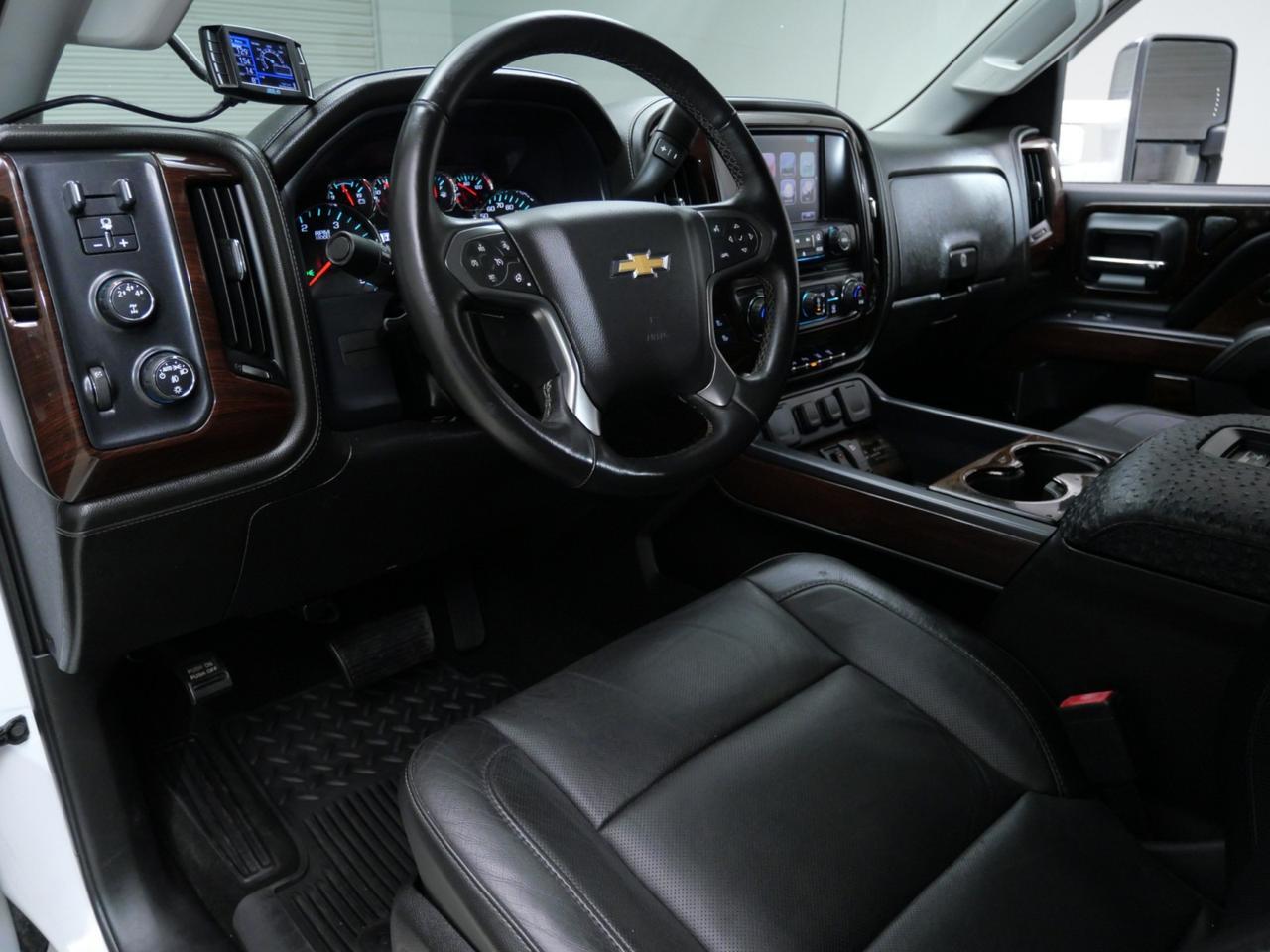 2016 Chevrolet Silverado 3500HD LTZ Western Hauler 6.6L Duramax 4x4 Mansfield TX