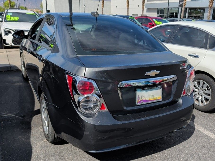 2016 Chevrolet Sonic LS