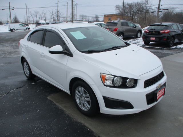 2016 Chevrolet Sonic LT Auto
