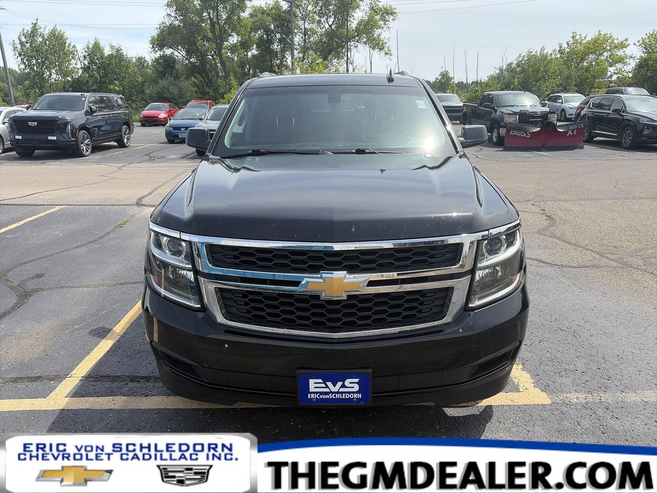 2016 Chevrolet Tahoe LS 4WD w/FrontBuckets 10-WayPowerDriverSeat