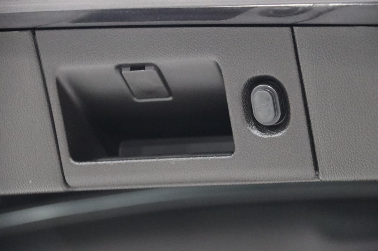 2016 Chevrolet Tahoe LTZ 4WD 4dr Suv Skokie IL