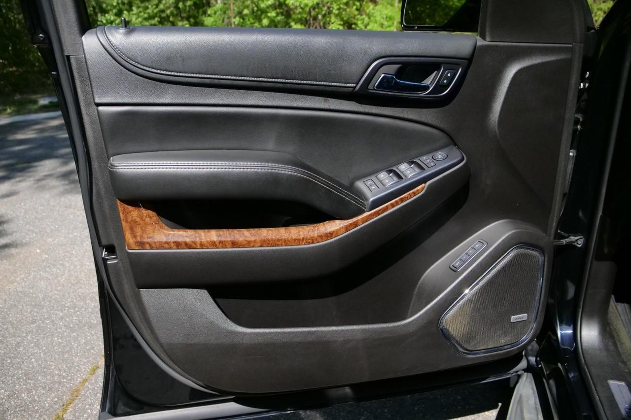 2016 Chevrolet Tahoe LTZ 4WD / Rear Entertainment / 5.3L V8! Lincolnton NC