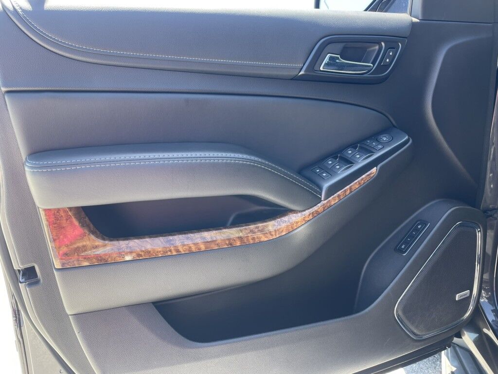 2016 Chevrolet Tahoe LTZ~LEATHER~NAV~REAR ENTERTAINMENT~SUNROOF~ONLINE FINANCE AND SHIPPING AVAILABLE!!!! Sarasota FL