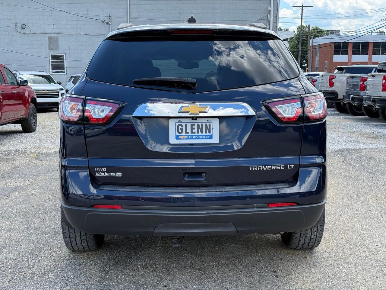 2016 Chevrolet Traverse 2LT Crestwood KY