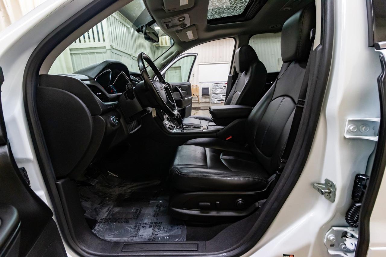 2016 Chevrolet Traverse AWD 2LT Leather Roof Nav Red Deer AB