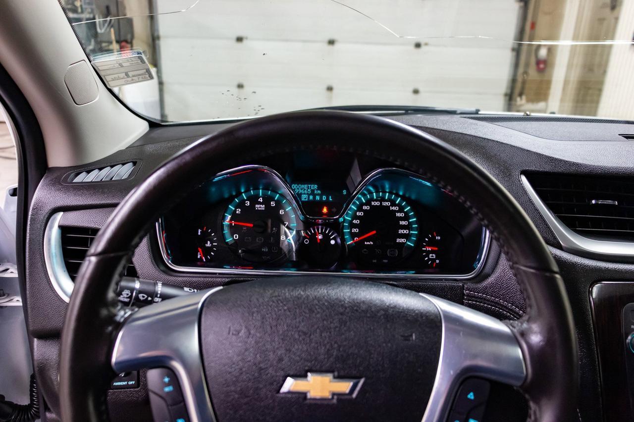 2016 Chevrolet Traverse AWD 2LT Leather Roof Nav Red Deer AB