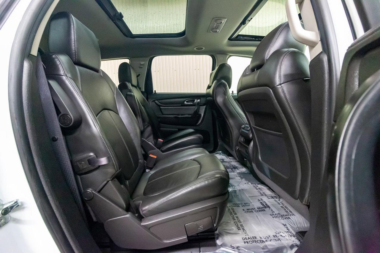 2016 Chevrolet Traverse AWD 2LT Leather Roof Nav Red Deer AB