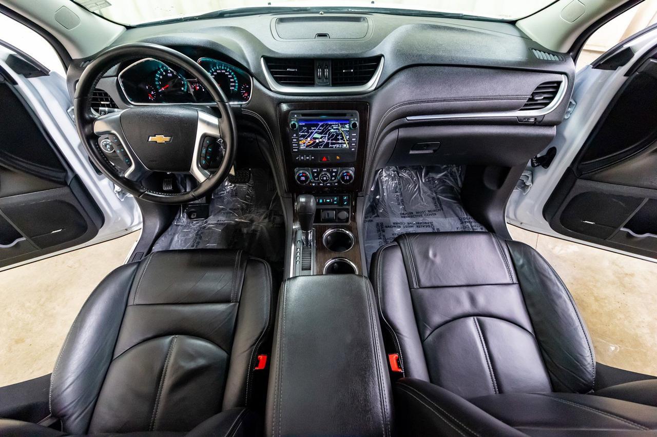 2016 Chevrolet Traverse AWD 2LT Leather Roof Nav Red Deer AB