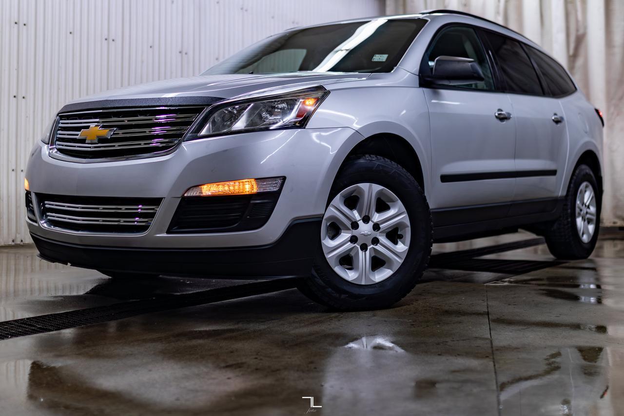 2016 Chevrolet Traverse AWD LS BCam 8 Passenger Red Deer AB