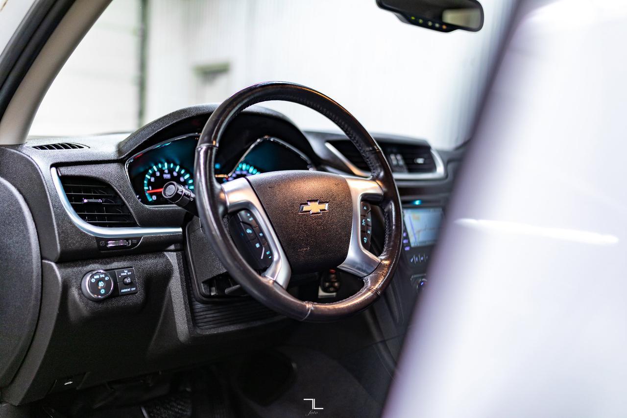 2016 Chevrolet Traverse AWD LTZ Leather Roof Nav BCam Red Deer AB