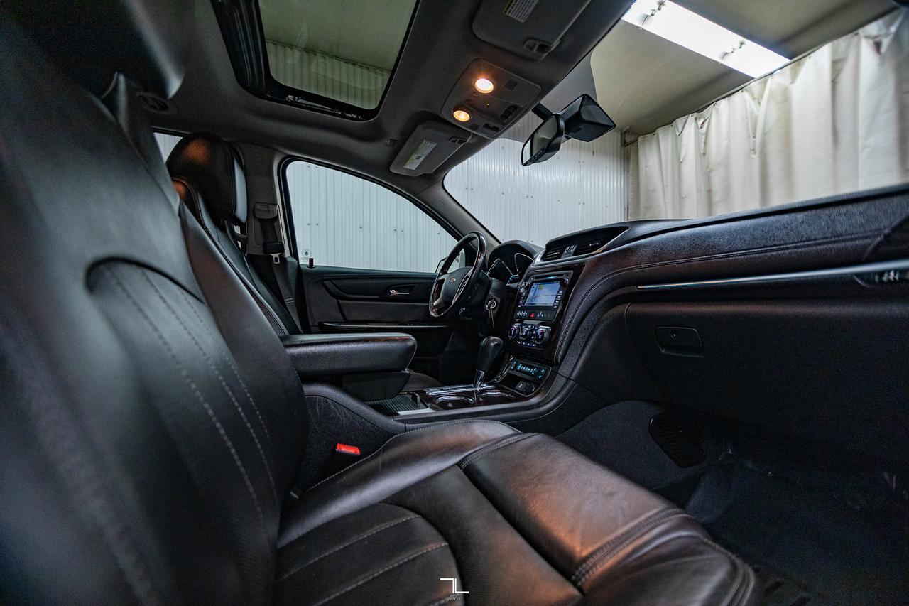 2016 Chevrolet Traverse AWD LTZ Leather Roof Nav BCam Red Deer AB