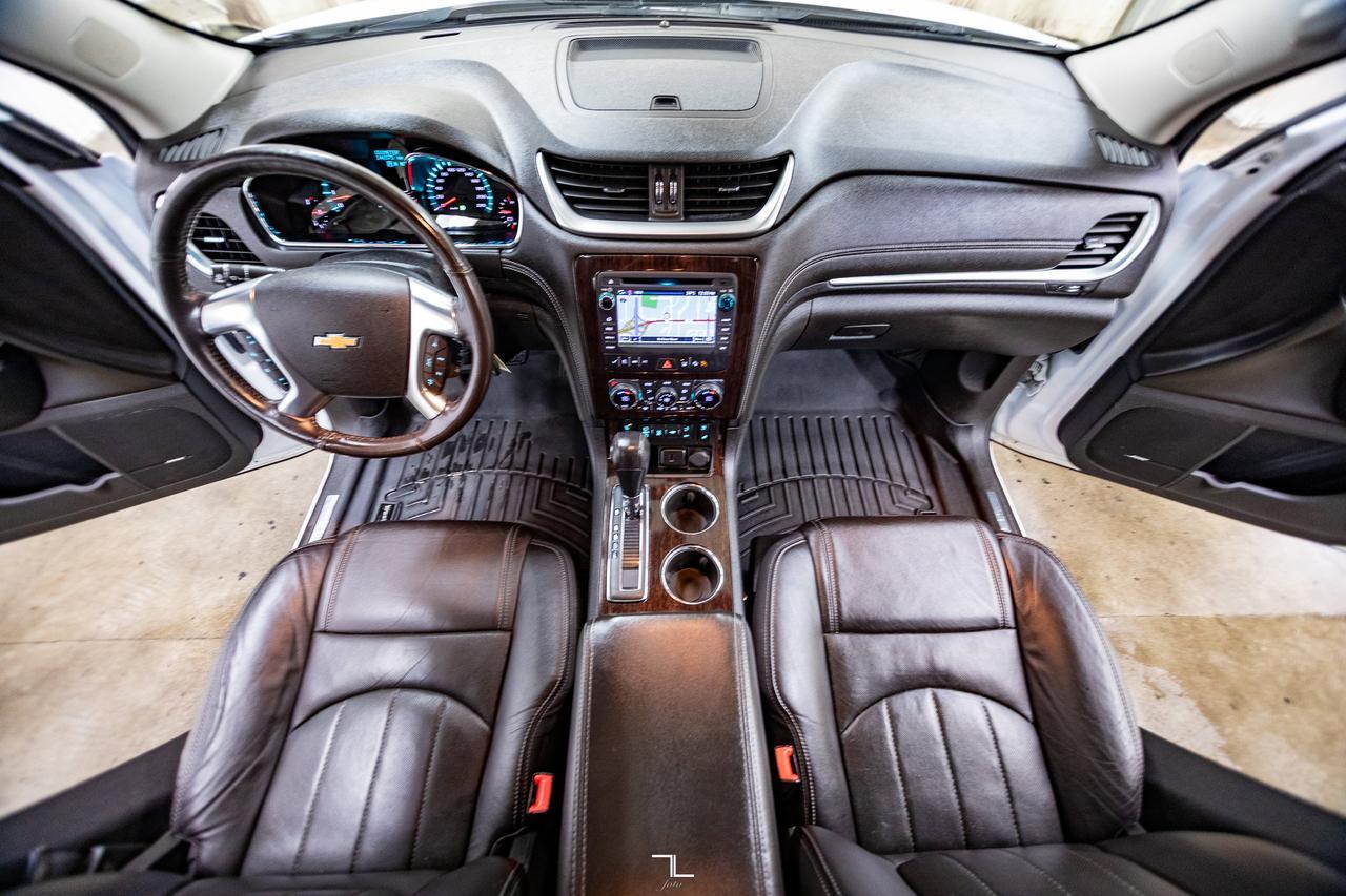 2016 Chevrolet Traverse AWD LTZ Leather Roof Nav BCam Red Deer AB