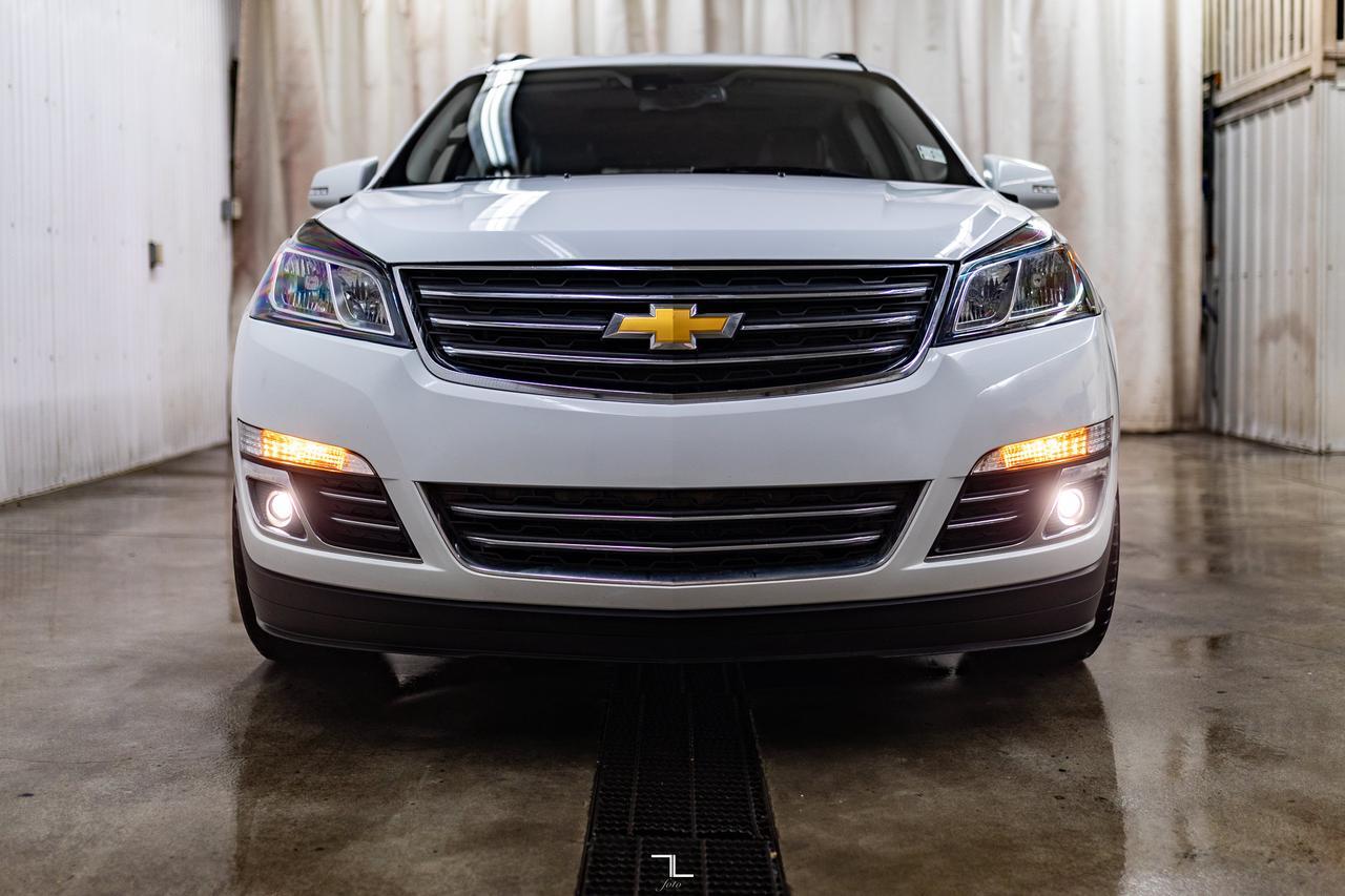 2016 Chevrolet Traverse AWD LTZ Leather Roof Nav BCam Red Deer AB