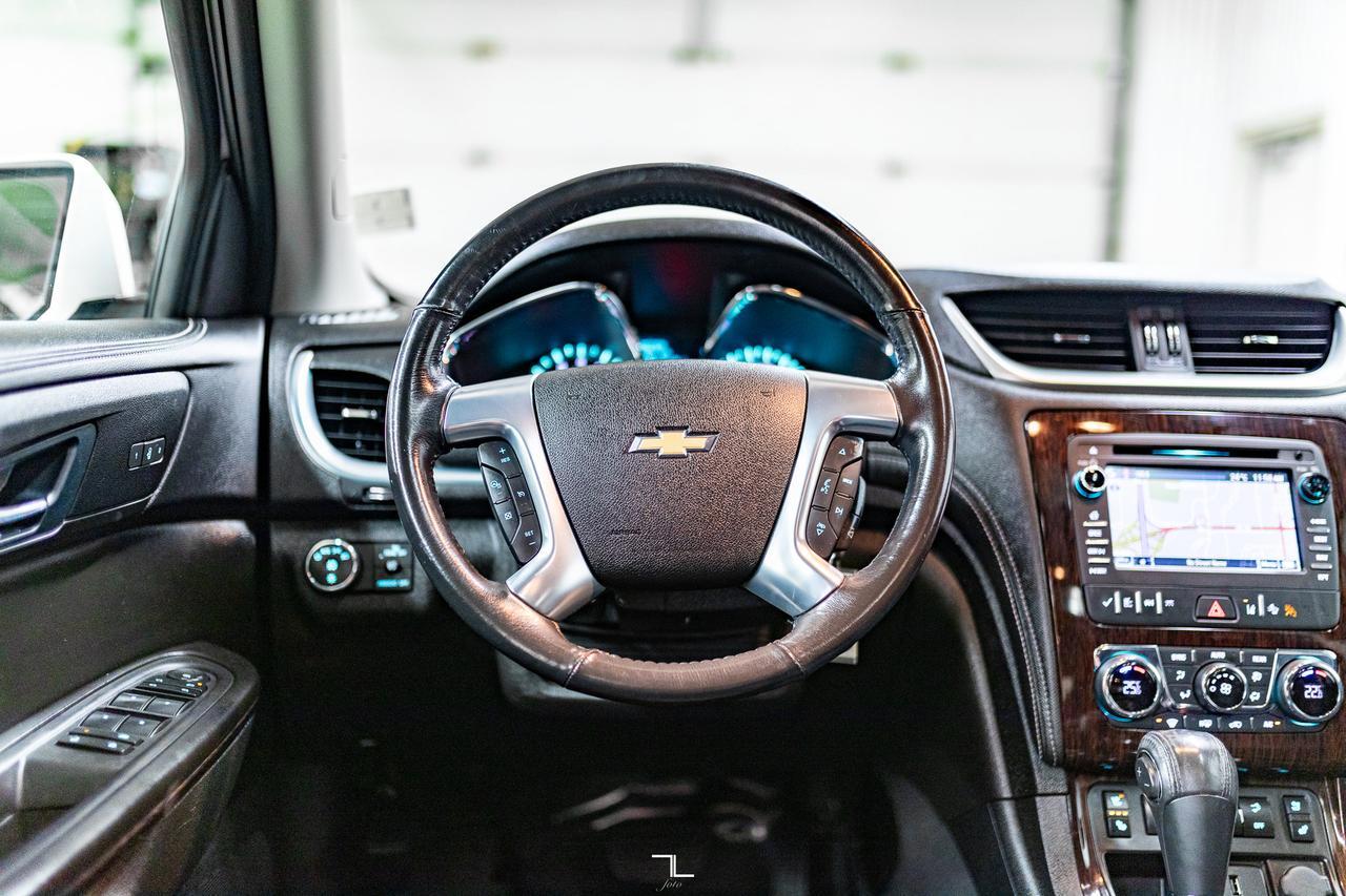 2016 Chevrolet Traverse AWD LTZ Leather Roof Nav BCam Red Deer AB