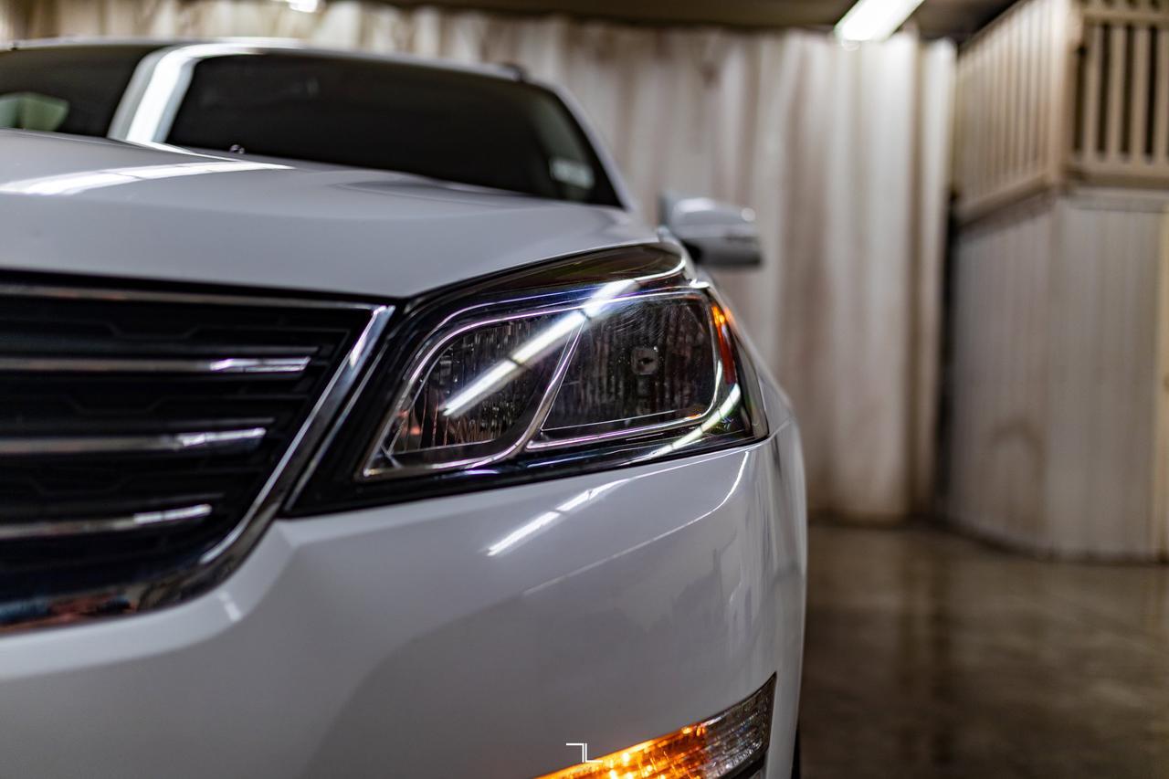 2016 Chevrolet Traverse AWD LTZ Leather Roof Nav BCam Red Deer AB