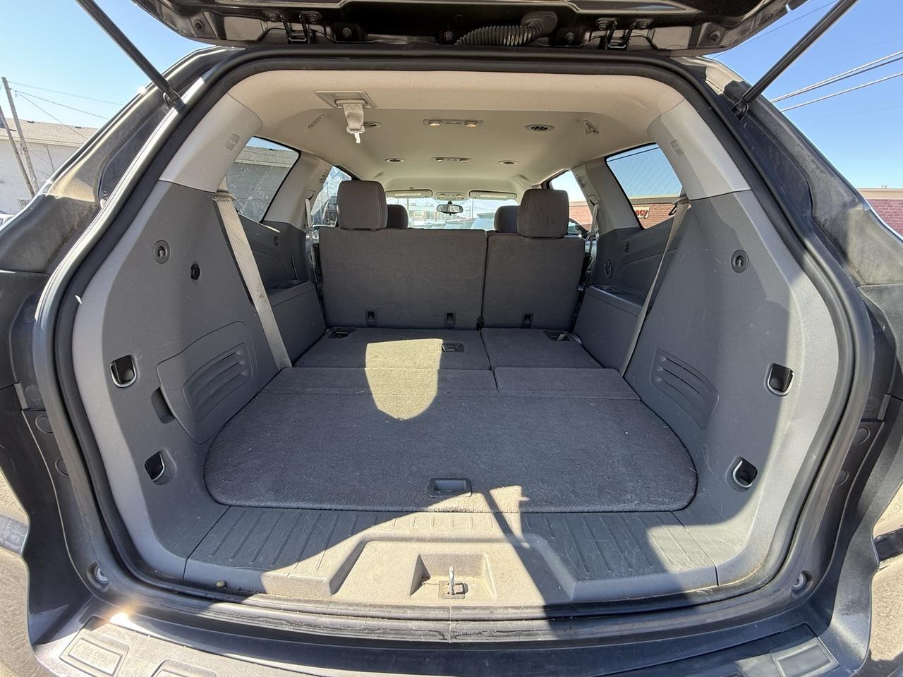 2016 Chevrolet Traverse LS Crestwood KY