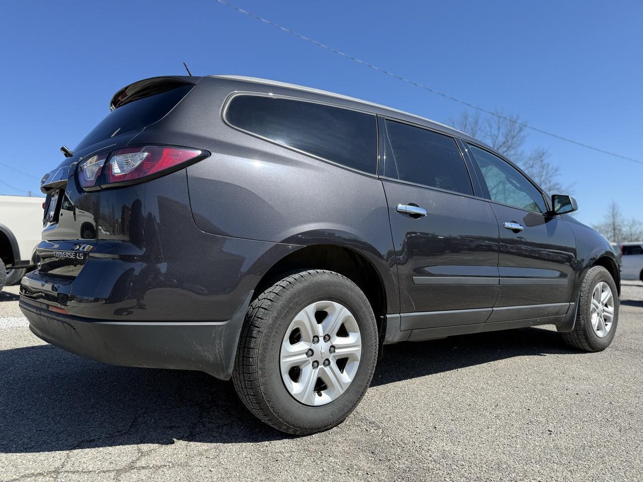 2016 Chevrolet Traverse LS Crestwood KY