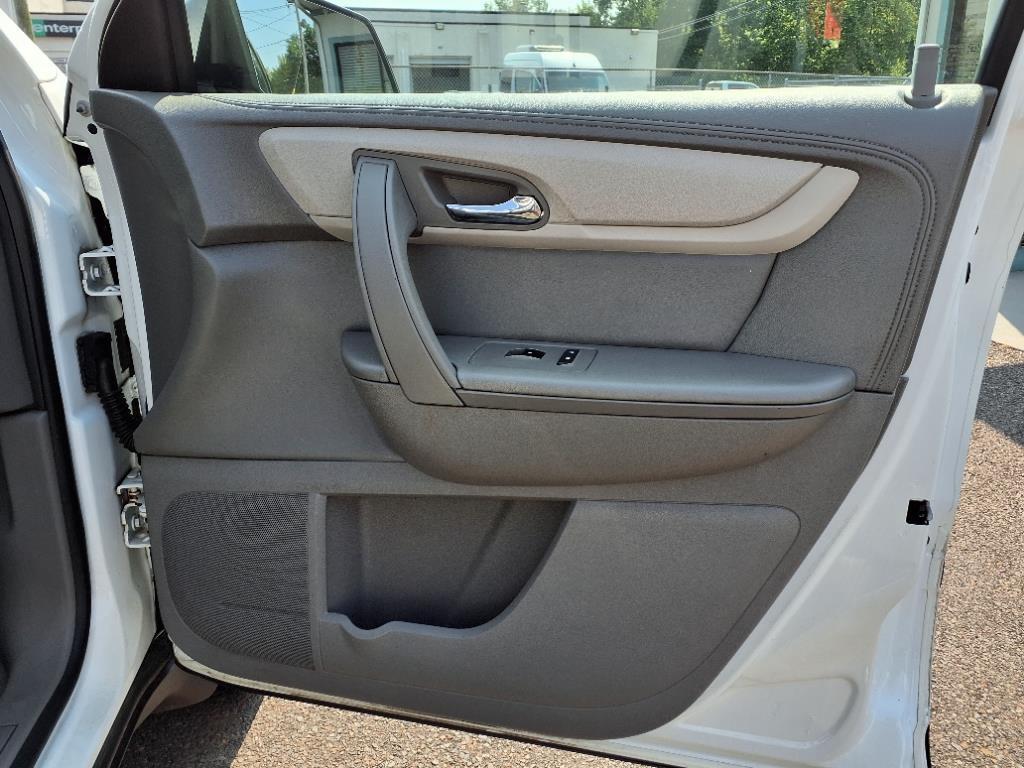 2016 Chevrolet Traverse LS Levittown PA